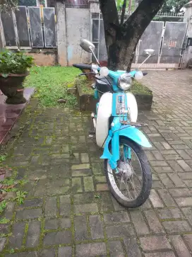 Motor honda c70 1981