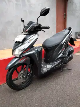 Honda Vario 125 KZR CBS ISS Gress tahun 2014 pajak hidup