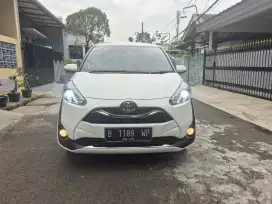TOYOT SIENTA V AT 2020 PUTIH KM 29 RB PJK BLN 8