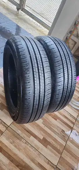 Dunlop ensave ec300+ R16 195/60 nik 2025