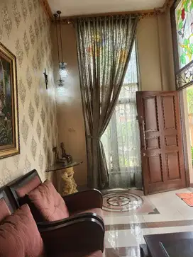 TURUN HARGA Rumah 2.5 lantai dengan furnished diPuspita Loka BSD CIty.