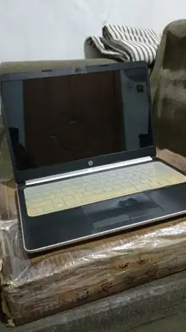 Laptop hp amd A9 256gb ssd + 1tb hdd