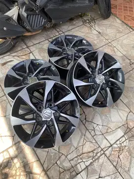 Velg Ertiga Ring 15 XL7 Innova Apv Luxio