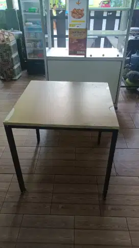 JUAL MEJA RESTO (BISA DENGAN KURSI)