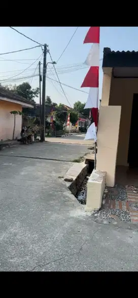 rumah bagus bebas banjir.