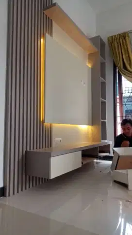 Bidrop tv ukuran bisa disesuaikan lokasi