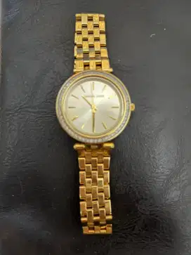 Dijual jam tangan wanita Michael kors
