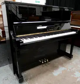 PIANO KAWAI K20