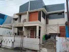 Dijual rumah 800 jt an bangunan baru industrial 2 lantai di pekayon