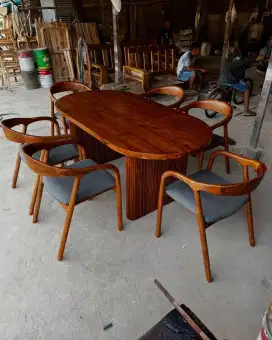 Meja kursi makan jati k6 1set