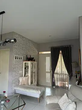 Dijual Rumah di Kota Baru Parahyangan Bandung Barat, Siap Huni