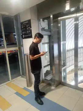 mencari lowongan driver