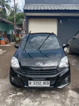 Di jual Ayla matic tipe M