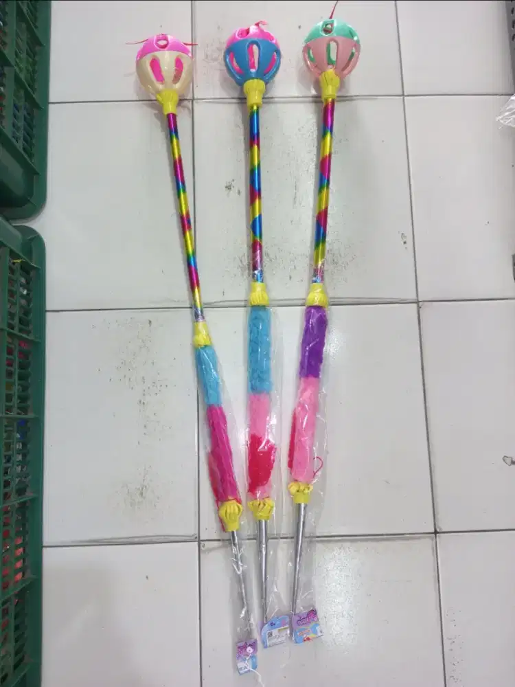 Mainan Anak Tongkat Majoret