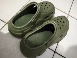 Sepatu Wanita Rubi - Coda Clog - Sage Green