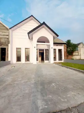 Rumah cantik harga 350jtan SHM Split ready