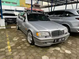 Mercedes-Benz W202 C230 Kompressor 1997 Full Option