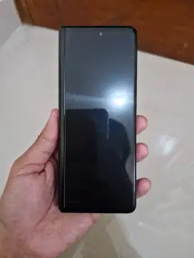 Samsung Z Fold 3 5G 12/256GB fullset mulus pemakaian minus gk bs lurus