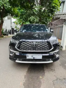 Innova Zenix Q hybrid tss 2023