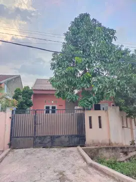 DISEWAKAN 1 RUMAH