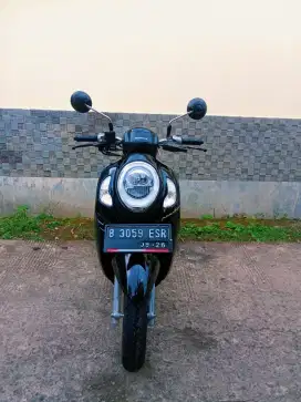 Nia: SCOOPY PRESTIGE DP 750K PLAT B DEPOK PAJAK SUDAH HIDUP SS LENGKAP