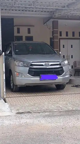 Innova Reborn 2.0 V/AT 2016 LOW KM