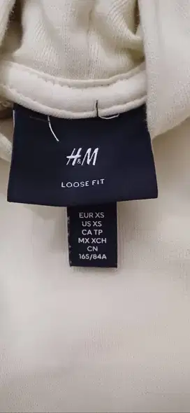 NEW HOODIE H&M WARNA CREAM POLOS SIZE S