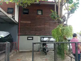 Rumah nyaman unik Full Furnish di Griya Cikutra view kota Bandung