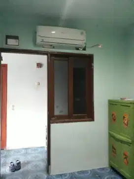 Disewakan Kost kost an di Pademangan Budi mulya  Rp 1 juta utk non AC