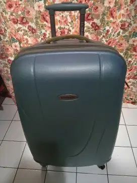 Tas jumbo merek terkenal US polo Assn