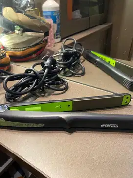 Catok Rambut Lurus Mikata Hair Straightener