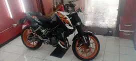 Dijual Duke 200 2017 white