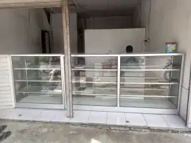 Etalase kaca panjang 2 Meter