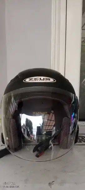 Helm merk DOT size M