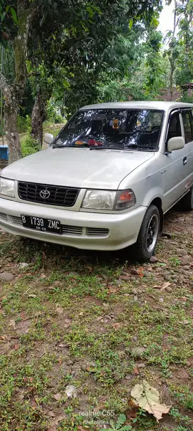 Toyota Kijang 2001 Bensin