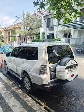 Mitsubishi Pajero 2007 Bensin