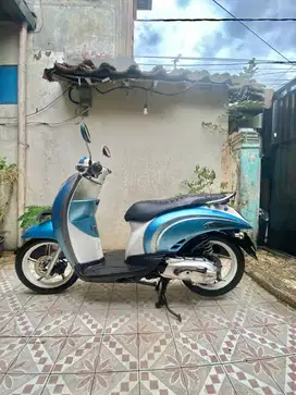Honda Scoopy 2011 Biru – Siap Pakai & Irit Banget!