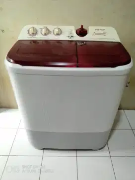Mesin cuci 2 tabung merk SHARP AQUAMAGIC
