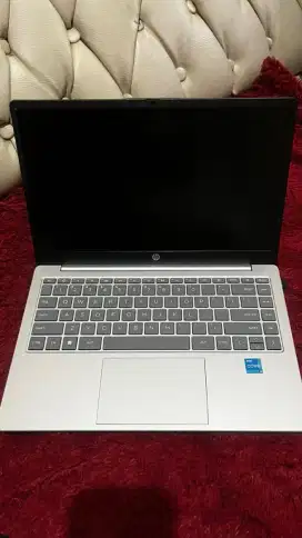 LAPTOP HP 14 512 GB
