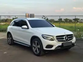 (LOW KM 55B) MERCEDES BENZ GLC250 2017