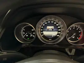 Mercedes-Benz E200 2013 Bensin