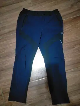 celana outdour mountia sz 30/31