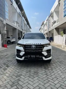 Fortuner Vrz 2.4 GR TRD AT 2021/2022