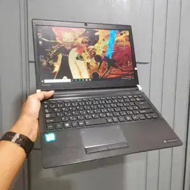 Laptop Toshiba Dynabook R73 Core i7 RAM 8GB SSD 256GB  Z-FC