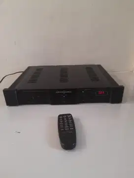 Amplifier QUANDRA QSC-0400