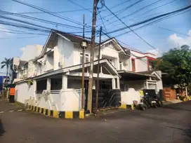 Dijual Rumah Hook Strategis Dekat Mall Grand Galaxy City Bekasi