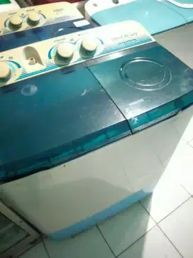 Jual mesin cuci normal atomatis kapasitas 9kilo merk Thosiba