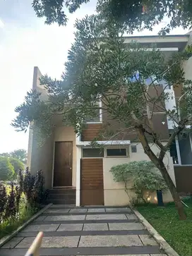 RUMAH DI BSD INGENIA KAWASAN HUNIAN KELUARGA