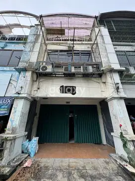 DISEWAKAN RUKO VILLA BUKIT MAS RAYA SUPER STRATEGIS DKT CIPUTRA