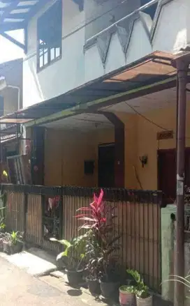 Rumah Minimalis Jalan Masuk 1 Mobil di Antapani Kalijati Terusan Jakar